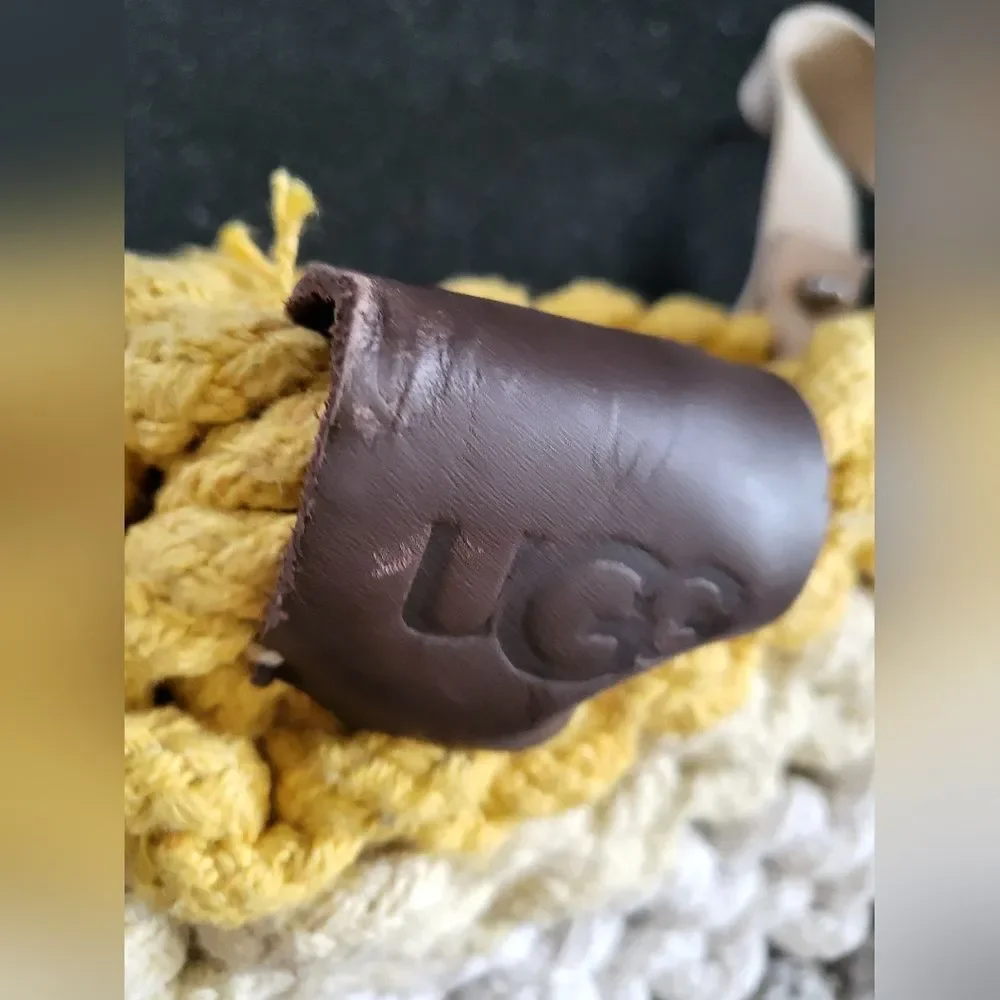 Ugg Rainbow Gradient Thick Rope Basket Yellow Gold Gray Medium Size 12 x 16